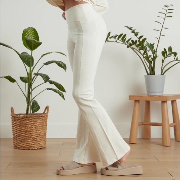 Known Supply • Dawn Pants in Pearl • Cream Ivory Flare Organic Cotton - Picture 2 of 8